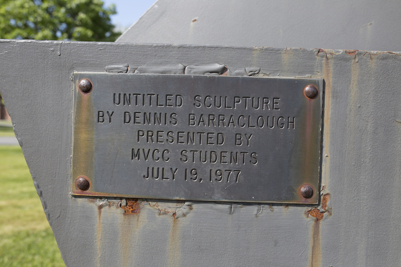Photograph of Untitled Sculpture - AO-00103-008.jpg