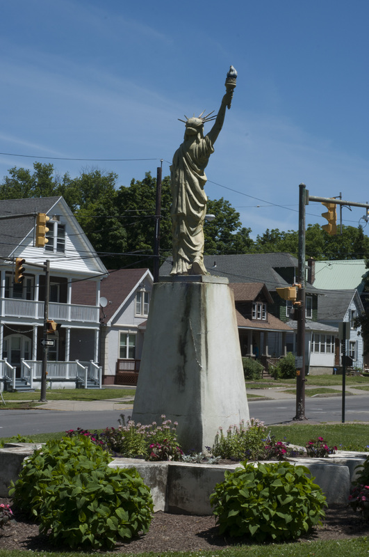 Photograph of Statue of Liberty Replica - AO-00135-005.jpg