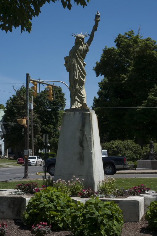 Photograph of Statue of Liberty Replica - AO-00135-006.jpg