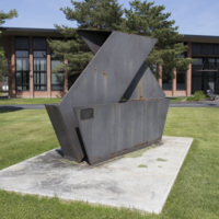 Photograph of Untitled Sculpture - AO-00103-003.jpg