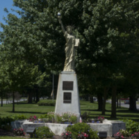 Photograph of Statue of Liberty Replica - AO-00135-002.jpg